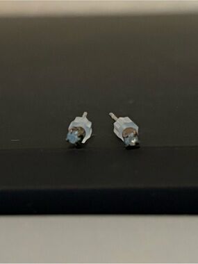 Free People Micro Foggy Clear Stud Earrings